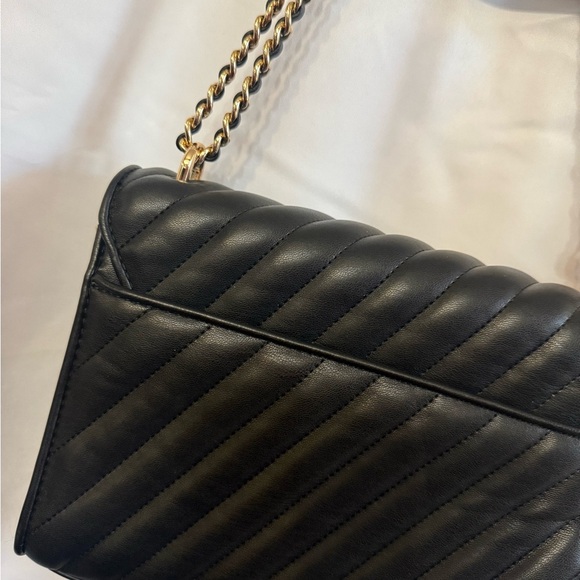 Michael Kors Black Quilted Shoulder Bag with Gold Accents - Picture 4 of 9